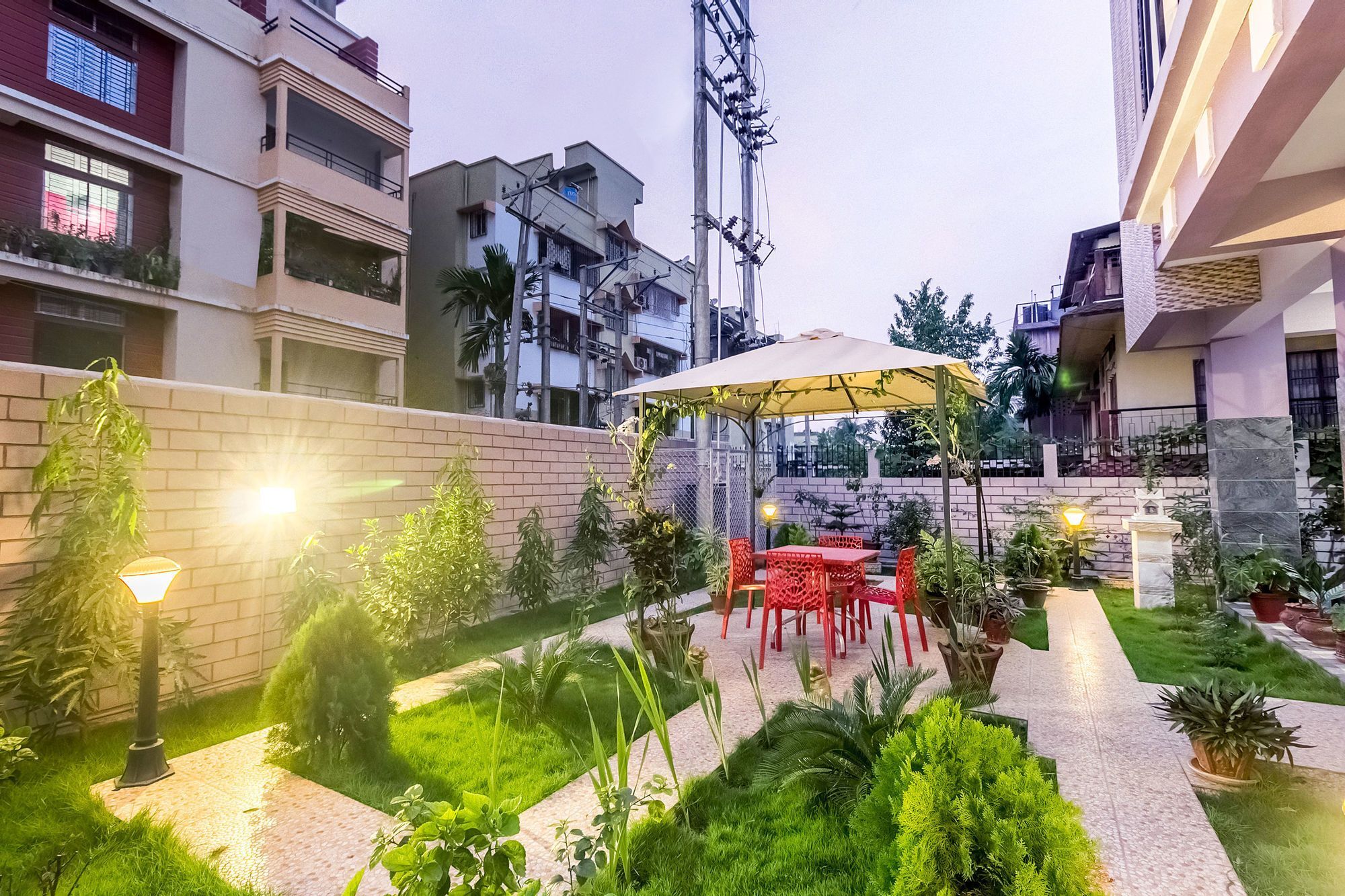 Super Hotel O Cherry City Cottage Dispur Экстерьер фото